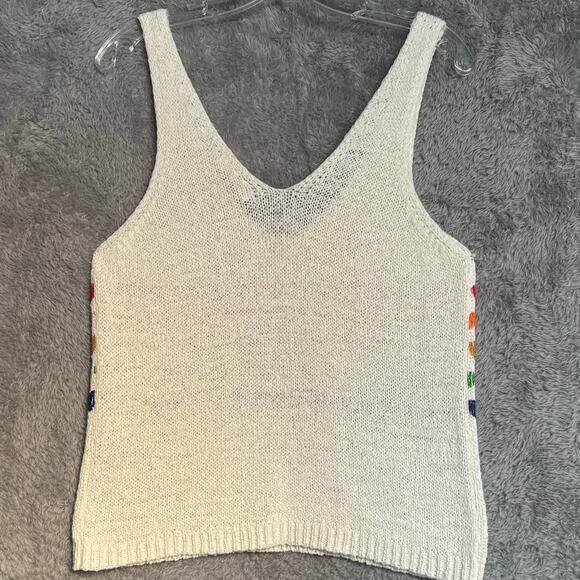 Moon & Madison Knit V-Neck Tank Top Women L Rainbow Hearts Pride Summer White - Picture 4 of 6
